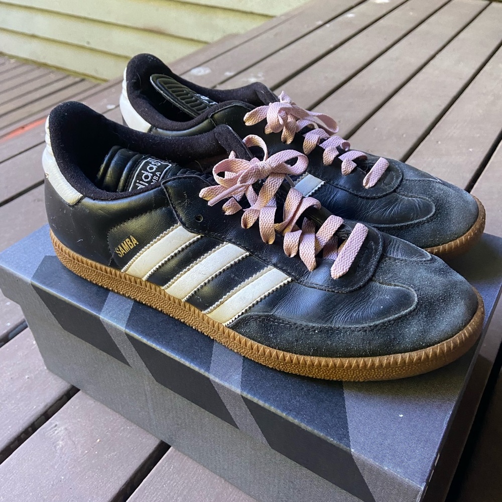 Adidas Sambas black size 8.5